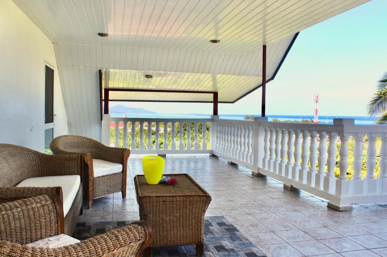 Tekauhivai Lodge Uturoa Exterior foto